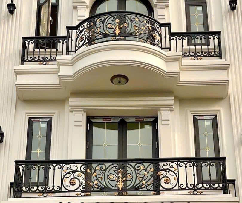 Ban công sắt mỹ thuật